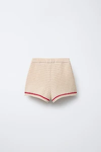 CONTRAST KNIT SHORTS