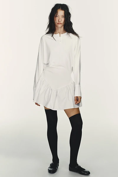 SHORT COMBINATION BATWING SLEEVE DRESS