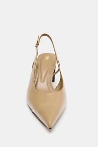 CHAUSSURES À TALONS OUVERTURES