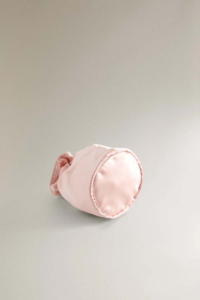 MINI SATEEN POUCH