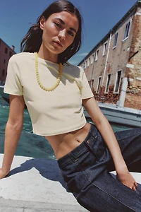 SHORT SLEEVE CROP TOP