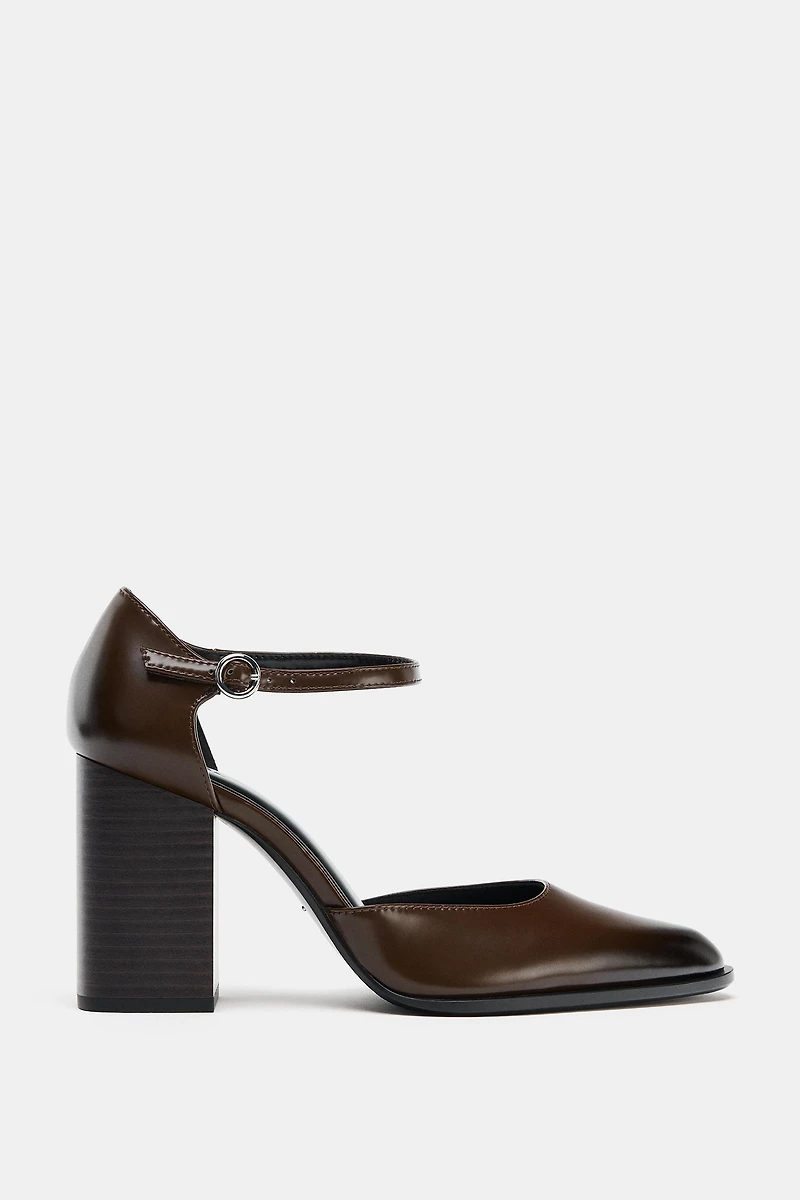 BLOCK HEEL MARY JANES