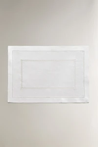 LINEN PLACEMAT WITH HEMSTITCHING