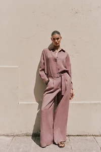 FLOWY WIDE LEG BELTED PANTS