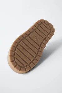 BOTTES EN CUIR DOUBLÉES