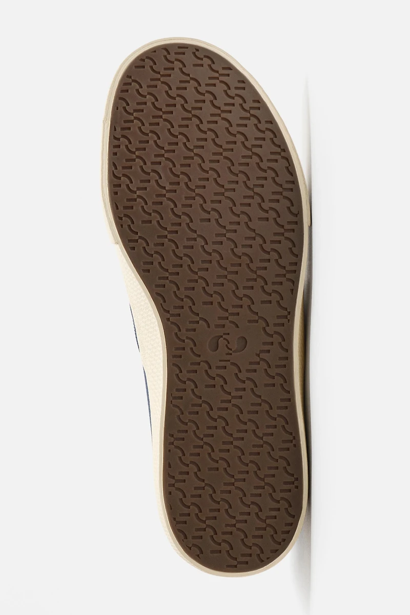 FABRIC LACELESS SNEAKERS