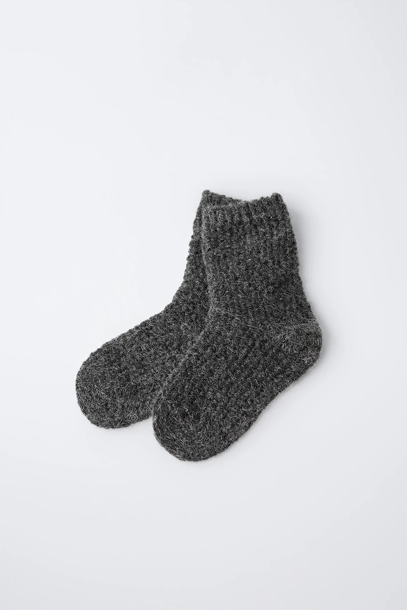 KNIT SOCKS WITH WOOL