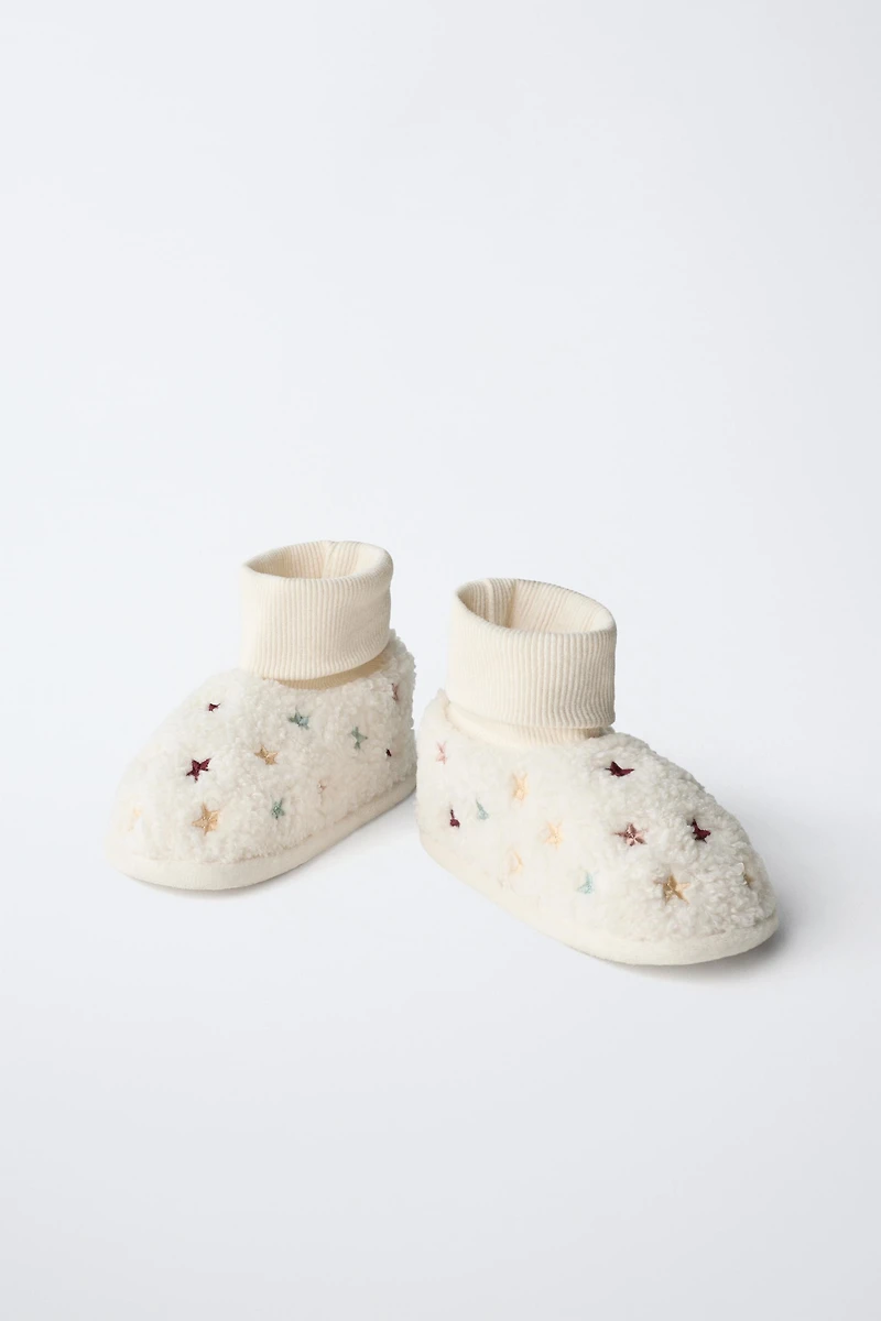 STAR SLIPPERS