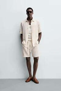 BERMUDA REGULAR FIT STRUCTURÉ