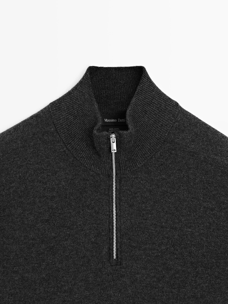 Mock neck knit sweater with zip