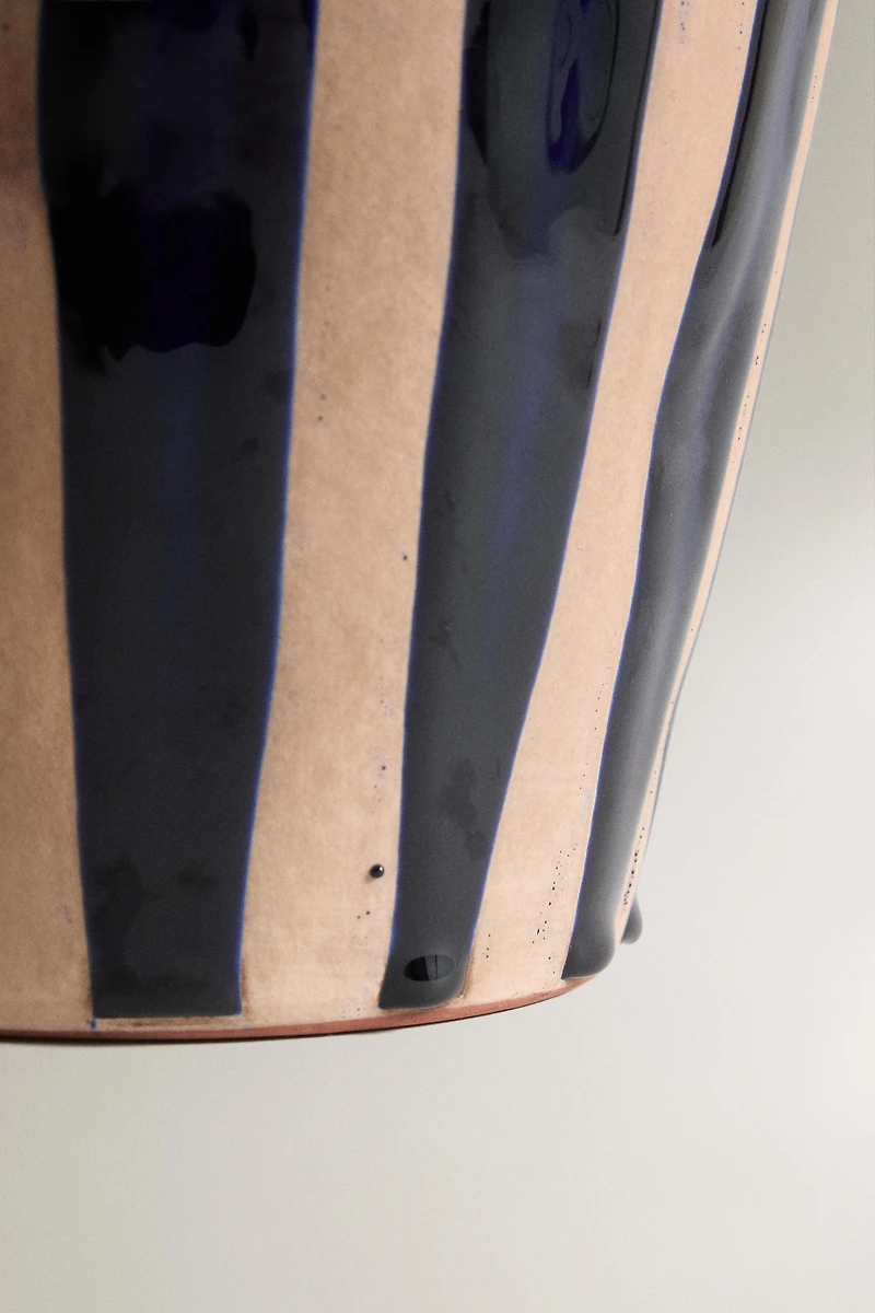 TALL CERAMIC DECORATIVE VASE