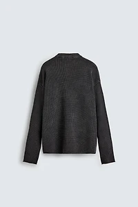 WAFFLE TEXTURED SWEATER