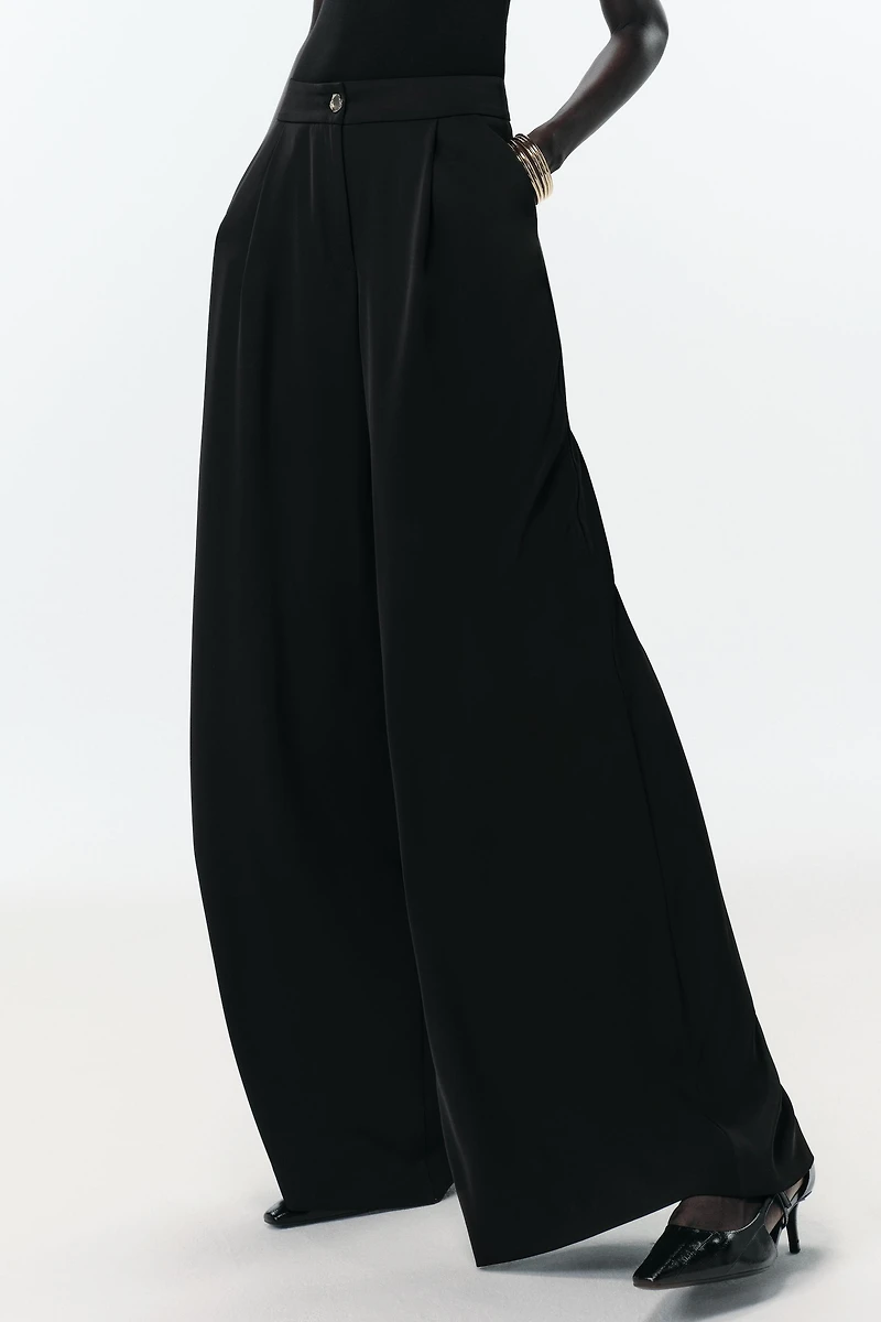 FLOWY PALAZZO PANTS
