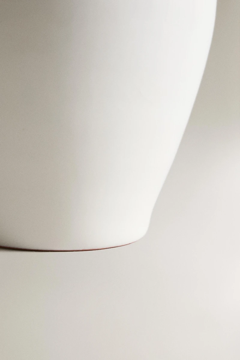 EARTHENWARE PITCHER WITH HANDLE