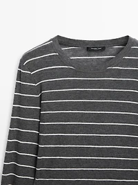 Lightweight striped long sleeve T-shirt