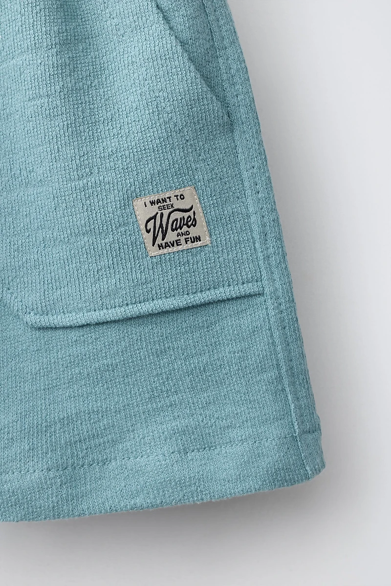 SHORT EN CRÊPE UNIE