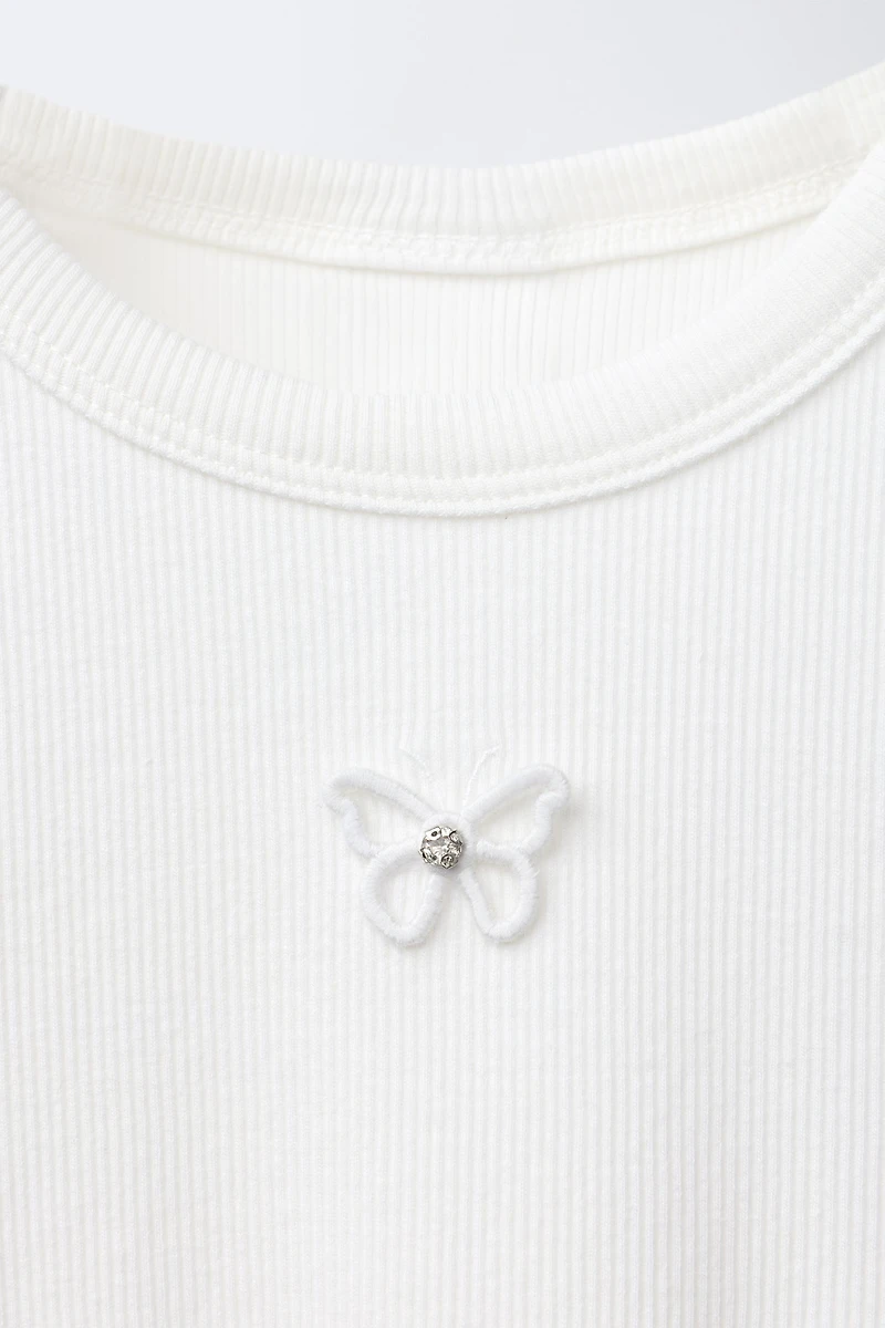 RIBBED T-SHIRT WITH JEWEL APPLIQUÉ