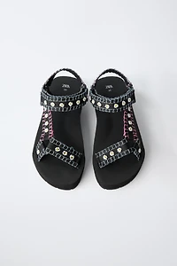 EMBROIDERED FLORAL SANDALS