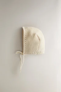 BABY KNIT BONNET
