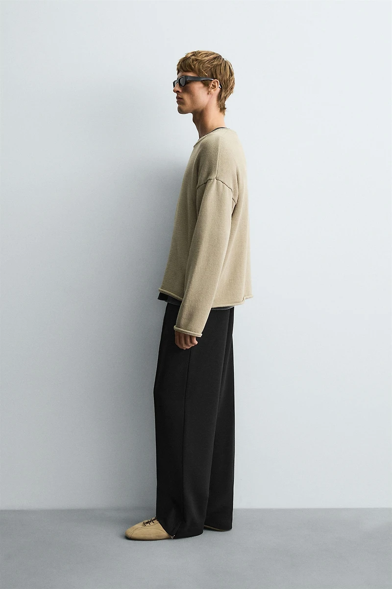 FLOWY ZIPPERED PANTS