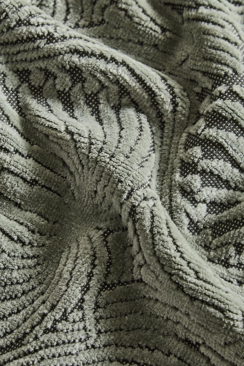 JACQUARD MOSAIC BATH TOWEL