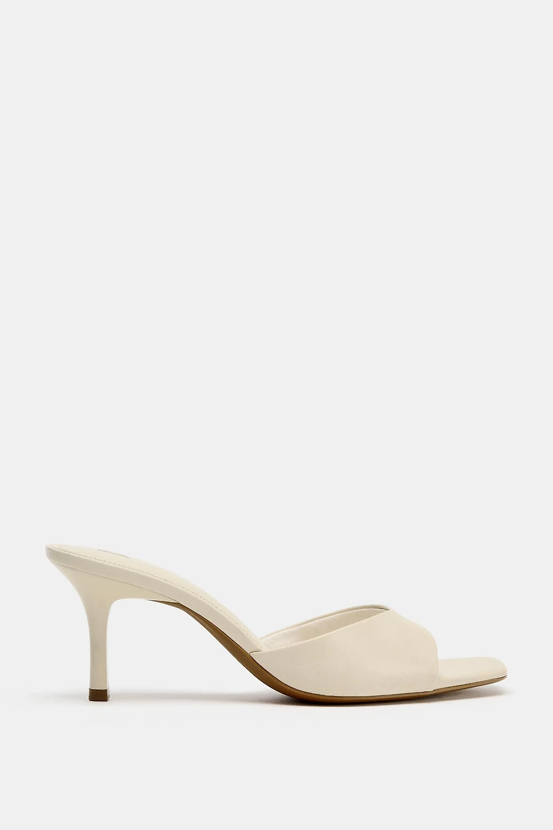 HEELED SANDALS