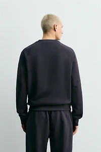 RELAXED FIT CREWNECK SWEATSHIRT