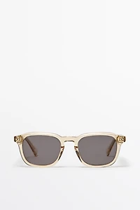 Lunettes de soleil carrées