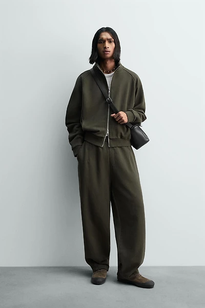 WASHED RELAXED FIT SWEATSHIRT