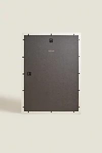 WOODEN PICTURE FRAME