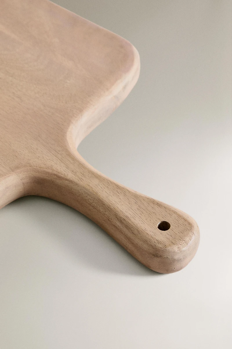MANGO WOOD CUTTING BOARD