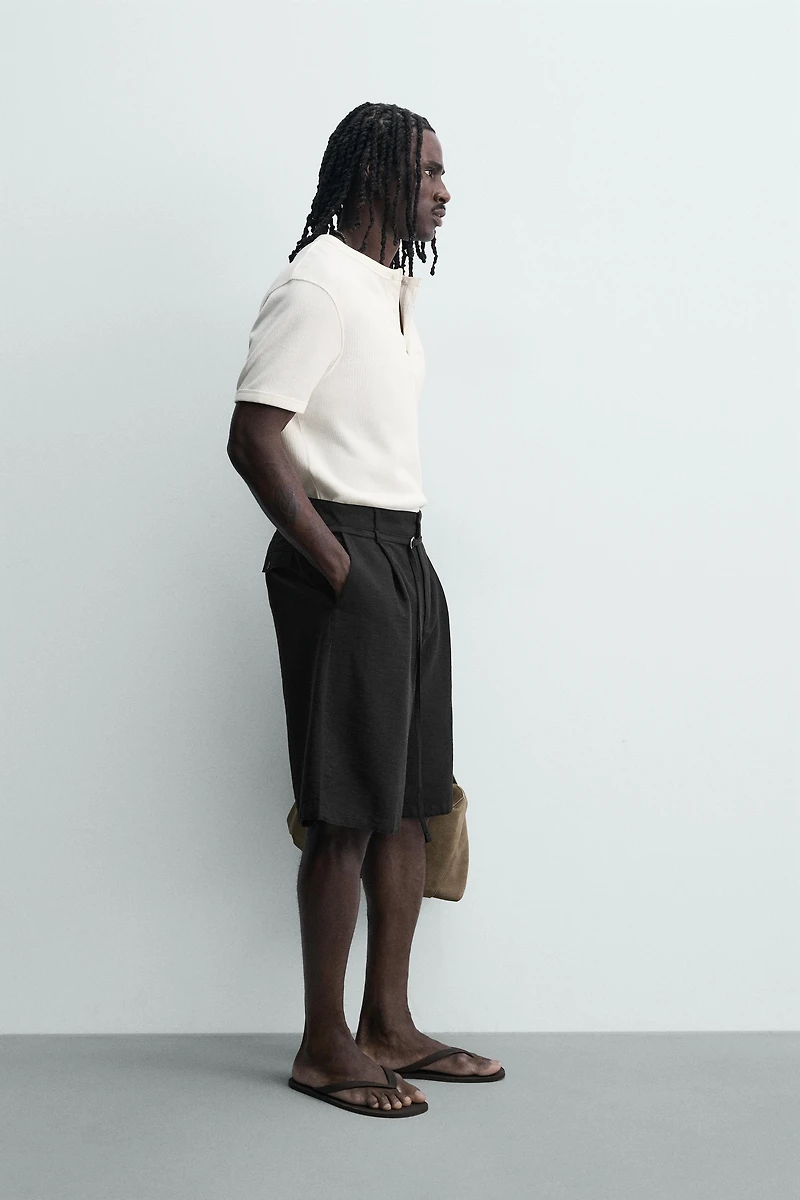 RELAXED FIT BELTED PLEATED SHORTS