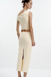 ASYMMETRIC TEXTURED TOP