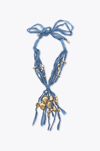 WOVEN NECKLACE WITH METAL PIECES