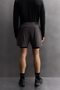 COLOR BLOCK RUNNING SHORTS