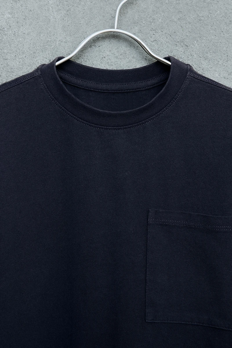 STORIESZ - HEAVY WEIGHT POCKET T-SHIRT