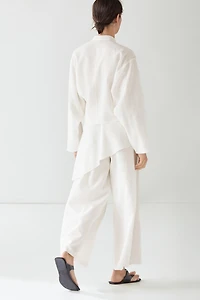 Total look textured short kimono