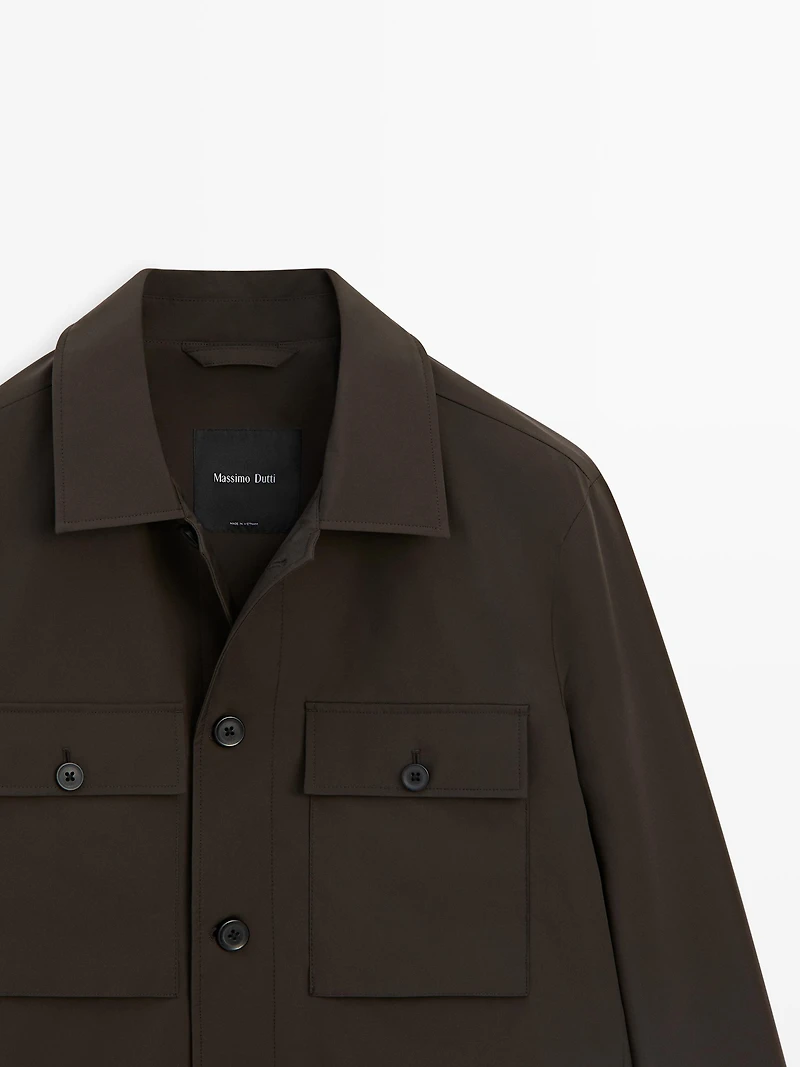Short jacket with pocket details