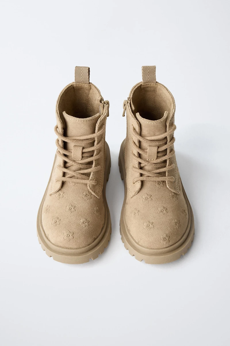 FLOWER BOOTS