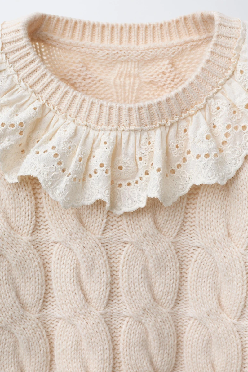 CABLE KNIT SWEATER WITH LACE COLLAR