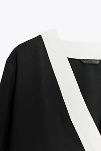 CONTRAST CREPE TOP