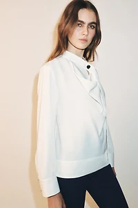 TIE-NECK SHIRT