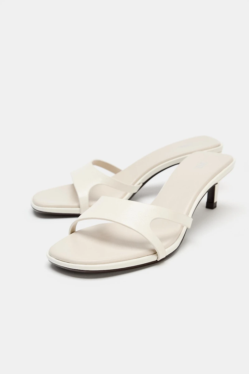 LEATHER KITTEN HEEL SANDALS