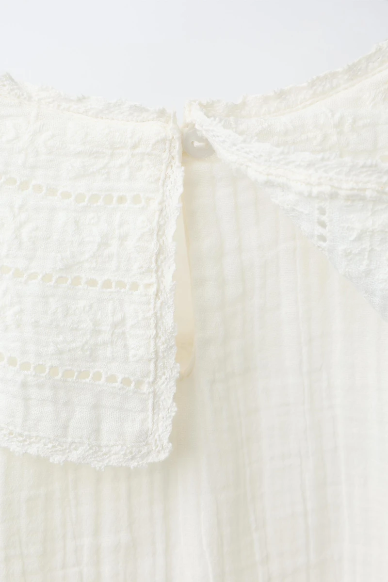 BLOUSE ROMANTIQUE TEXTURÉE