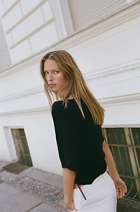 TOP EN MAILLE À CEINTURE