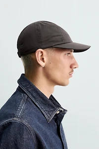 LIGHTWEIGHT TECHNICAL CAP