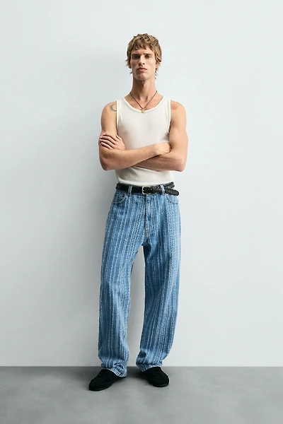 TEXTURED STRIPED JEANS