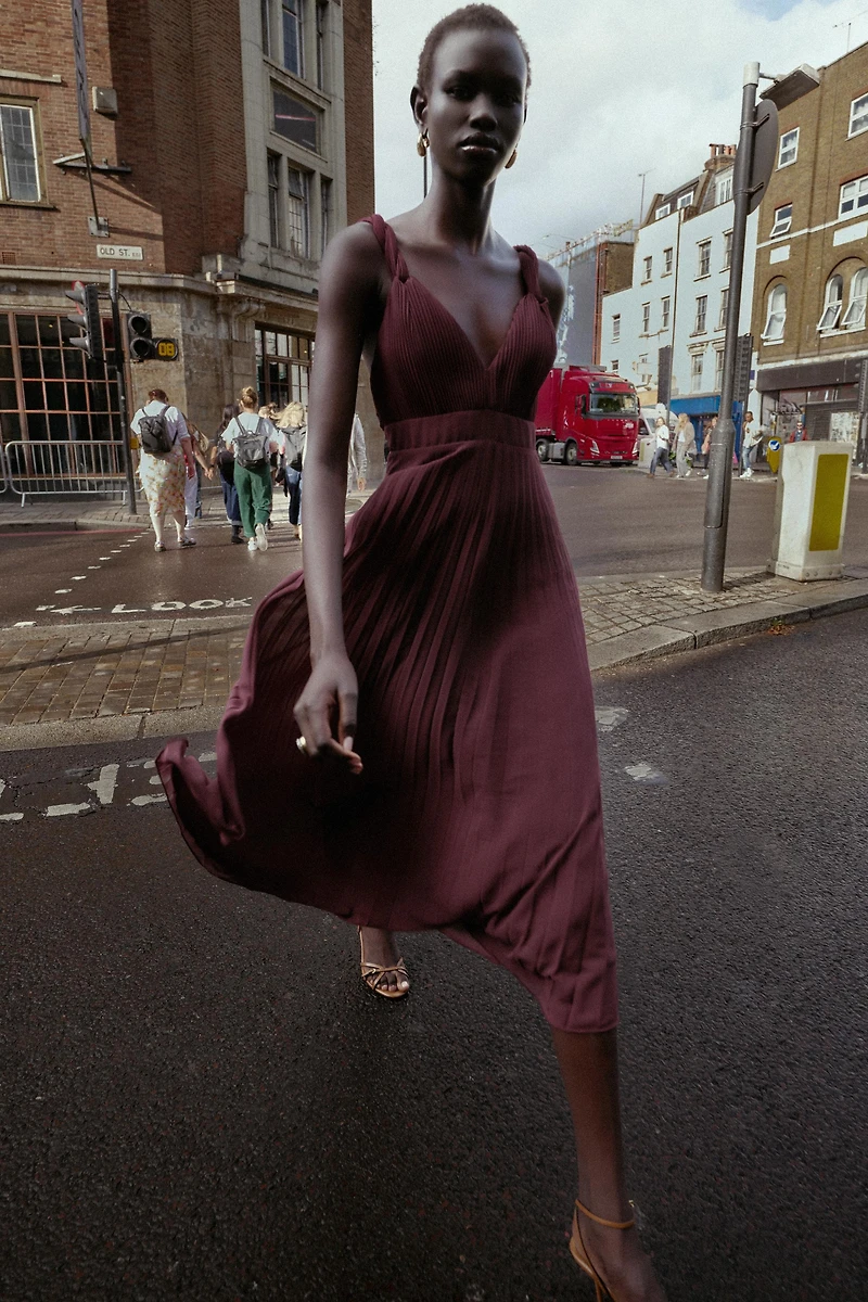 PLEATED MIDI DRESS