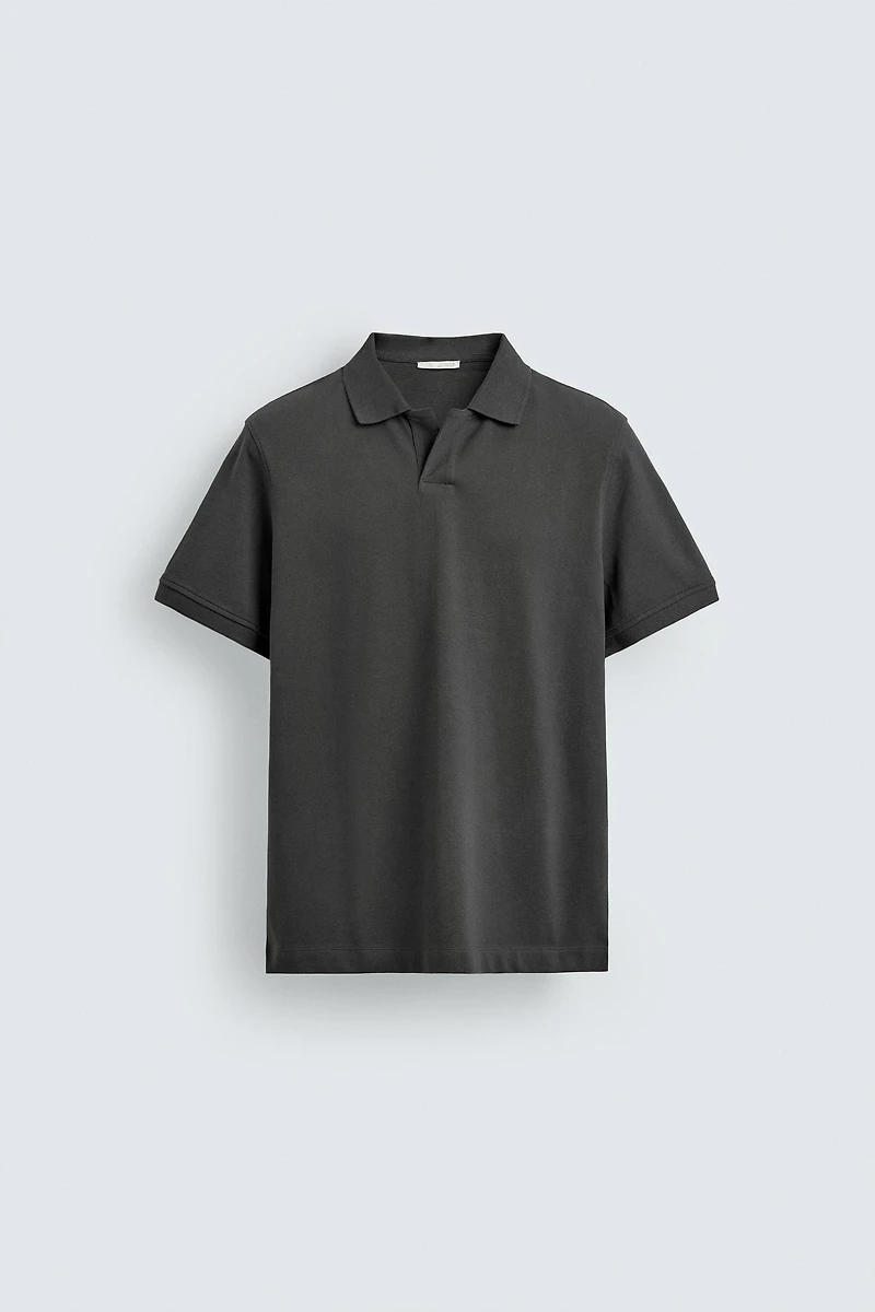 PIQUÉ TEXTURED POLO
