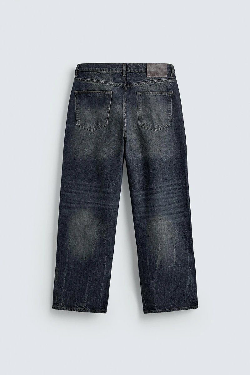 RELAXED STRAIGHT FIT JEANS